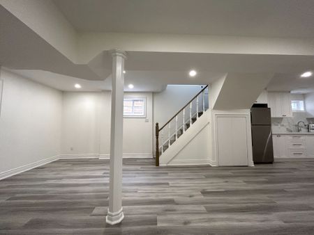 For Lease - 78 Parkdene Court, Toronto, Ontario - Photo 3
