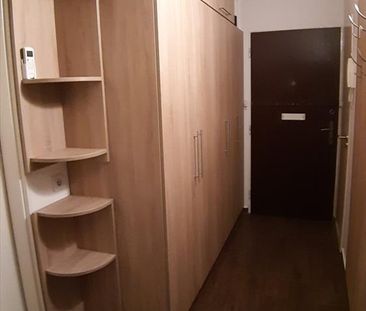 Kiadó felújított panel lakás - Pécs - Fotó 1