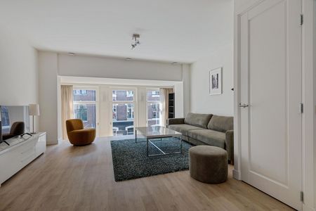 Appartement te huur: Pieter Cornelisz. Hooftstraat 32-B 1071 BZ Amsterdam - Photo 2
