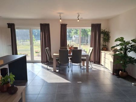 Recente vrijstaande woning te Zonhoven - Photo 4
