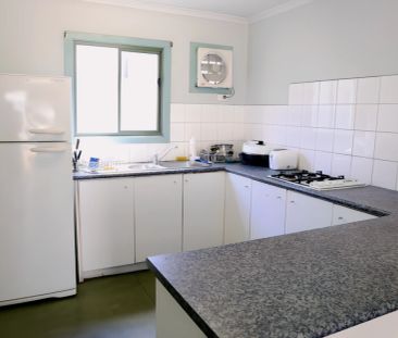 6 Bedroom Apartment - Photo 6