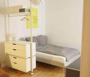 Möbliertes Altbau-Studio am Helmholtzplatz (Prenzlauer Berg) - Photo 3