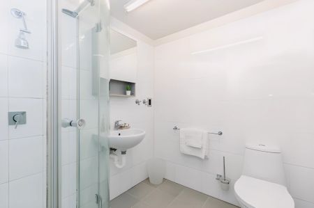 1-Bedroom Apartment - Photo 4