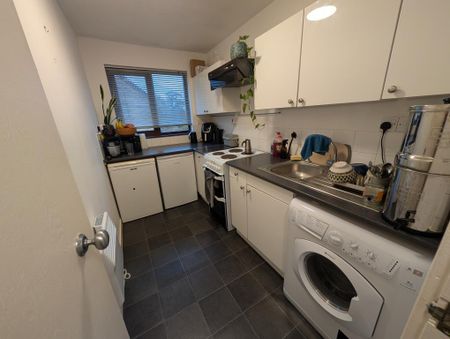 1 bedroom maisonette to rent - Photo 4