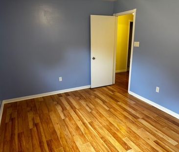 For Lease - 597 UPPER PARADISE Road, Hamilton, Ontario - Photo 3