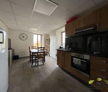 Location Appartement 3 pièces 48m² ST LEONARD DE NOBLAT 87400 - Photo 4