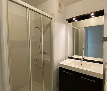 LYON 7 / Rue Desaugiers (prox. Tram. BERTHELOT) - T3 - Photo 4