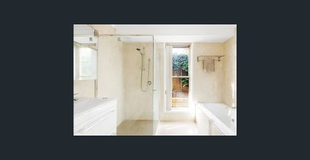 Beautiful 4-Bedroom Home with Pool and 3-Car Garage in Acacia Gardens - Photo 5