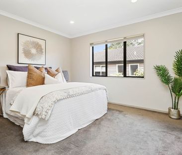 Warm family home great location - Photo 6