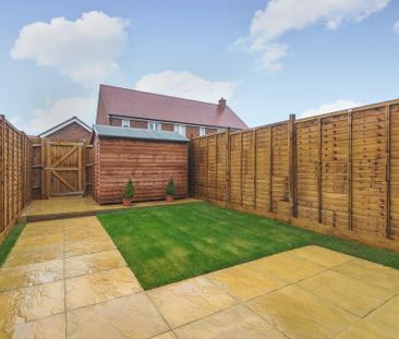 2 bedroom terraced house to rent - Photo 1