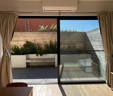 South Melbourne - Photo 1