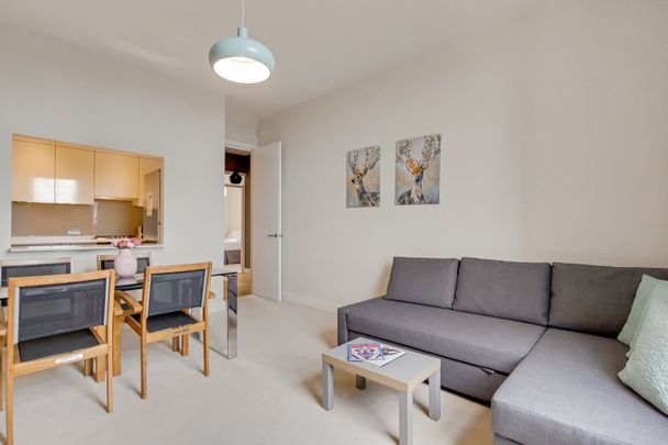 2 Bed Flat, Warrington Crescent, W9 - Photo 1