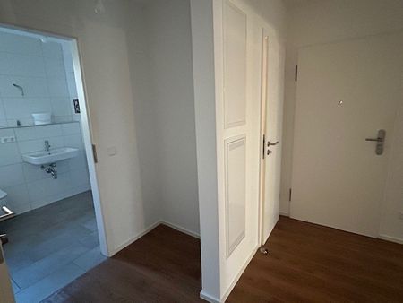 2-Zimmer-Wohnung in der Weimarer Straße: schick, modern, komfortabel! - Photo 5