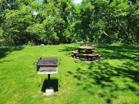 For Lease - 1535 Lakeshore Road Unit# 907, Mississauga, Ontario - Photo 3