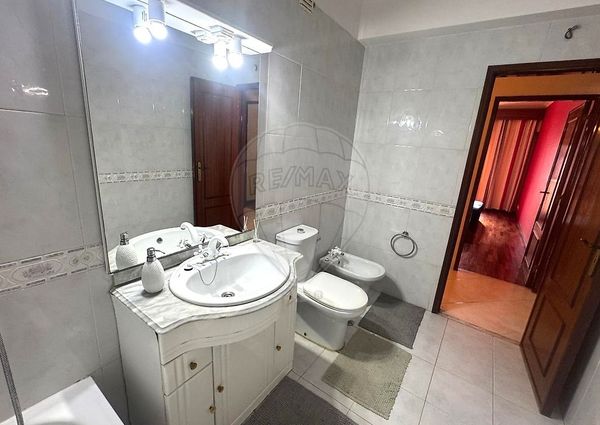 Apartamento T3 em Lisboa