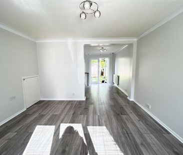 3 Bedroom House To Let - Photo 3