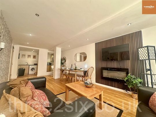 2 bedroom apartment to rent - Photo 1