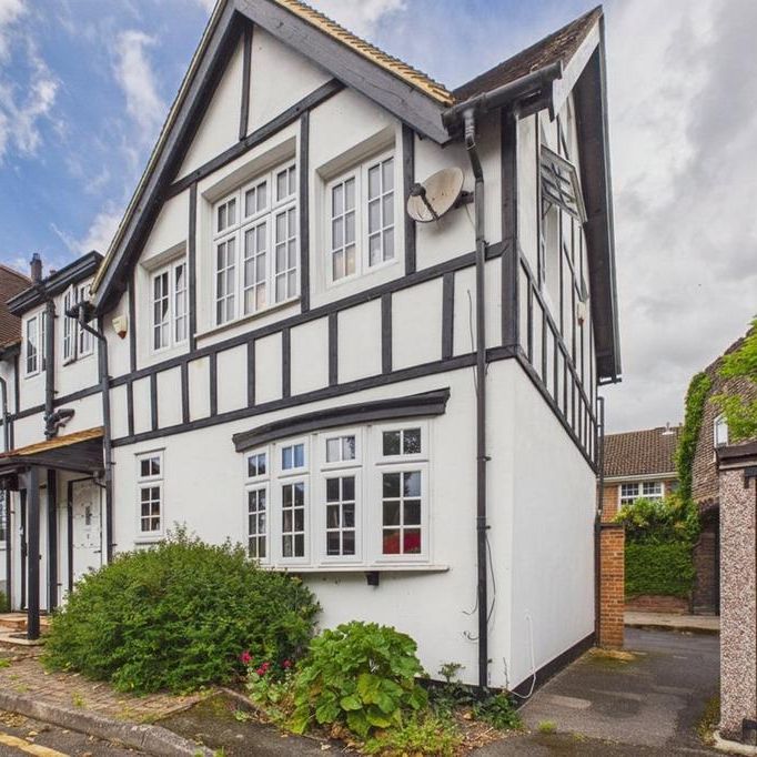 2 bedroom semi-detached house to rent - Photo 1