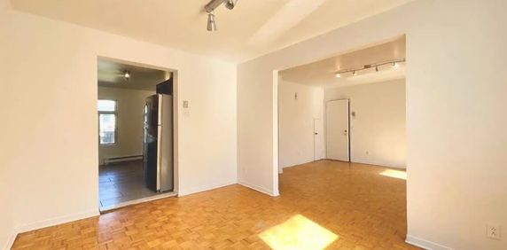 Pointe St-Charles - 5 1/2 Sur 2 Étages - Photo 2