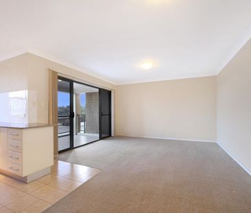 2 Bedroom Unit in the Heart of Fairy Meadow - Photo 1