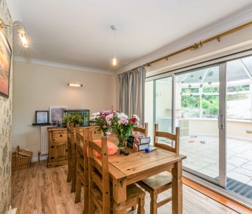 4 bedroom house to rent Lea Road, Ravenshead, Nottingham, NG15 - Photo 3