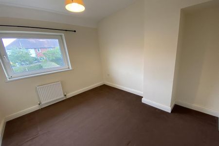 3 bedroom terraced house to rent - Photo 4