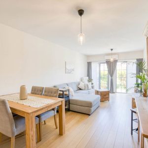 Gelijkvloers app. te huur in Sint-Niklaas voor € 950 met 1 slaapkamer - Photo 2