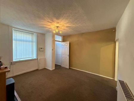 Broad O Th Lane, Bolton, BL1 - Photo 4