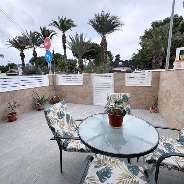 Alquiler de chalet adosado en Calle Urbano Arregui, 87 - Photo 1