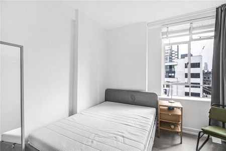 Charterhouse Square, London, EC1M 6EY - Photo 4