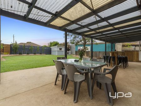 Renovated Gem in Melton South! - Photo 4