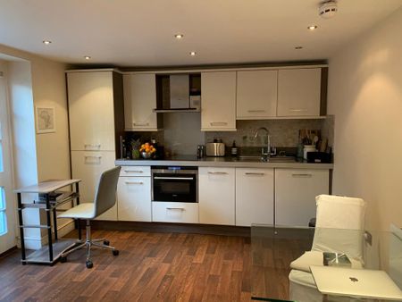 1 bedroom flat to rent - Photo 5