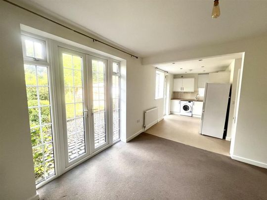 2 bedroom house to rent - Photo 1