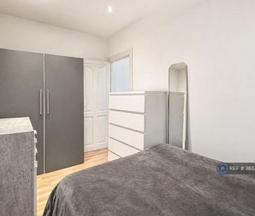 1 bedroom maisonette to rent - Photo 2