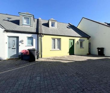 Bezant Place, Newquay, TR7 - Photo 1