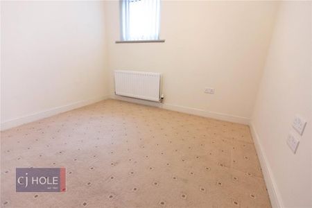 2 bedroom apartment to rent - Photo 4