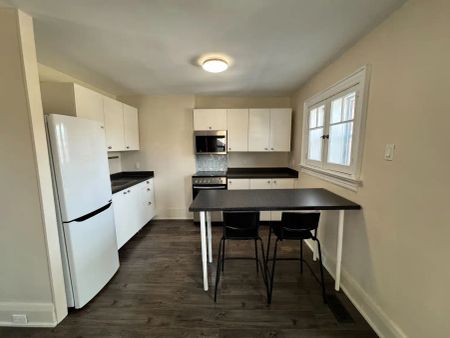 Cozy Loft-Style 1 Bed Apartment on Owen St. — Loft - Photo 2
