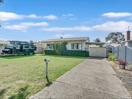 Cottage Styled Home in Winton - Photo 2