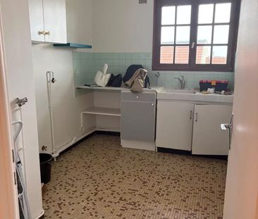 Location Appartement 49m² FONTENAY AUX ROSES 92260 - Photo 2