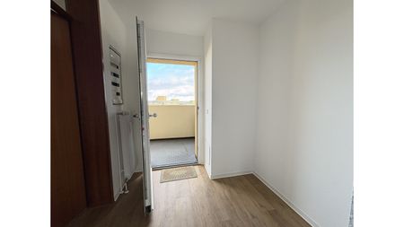 Frisch renovierte 3,5-Zimmer-Wohnung, nur mit Wohnberechtigungsschein - Foto 5
