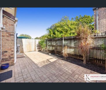 Renovated Townhouse In Central Maroochydore - Photo 1