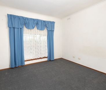 3 BEDROOM FAMILY HOME IN THE HEART OF DELACOMBE - Photo 1