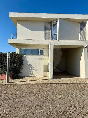 House T3 in Silveira, Torres Vedras - Photo 2
