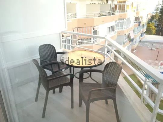 Alquiler de estudio en Avenida Benalmádena, 43 - Photo 1