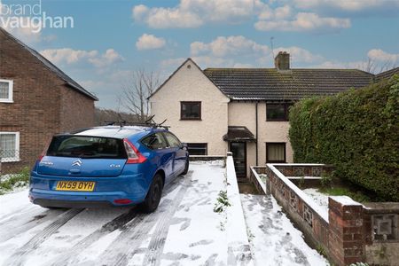 5 bedroom semi-detached house to rent - Photo 5