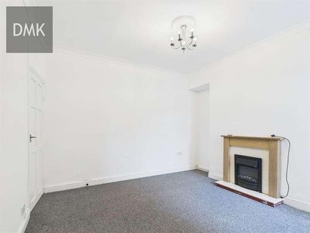 Carmarthen Road, Fforestfach, Swansea, SA5 - Photo 2