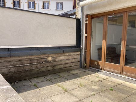 T2 EN DUPLEX AVEC TERRASSE - TARARE - Photo 2