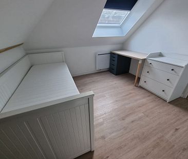 CHAMBRE EN COLOCATION AVEC SDD ET WC PRIVES A 5 MIN A PIED DU LYCEE HENRI MARTIN - Photo 5