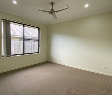4 Bedrooms home on Corner Block in Great Pimpama Location! - Photo 6