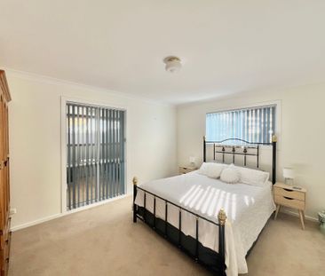 Experience Indoor Comfort and Outdoor Bliss! - Photo 6